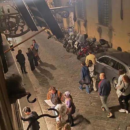 Bobohouse Apartman *